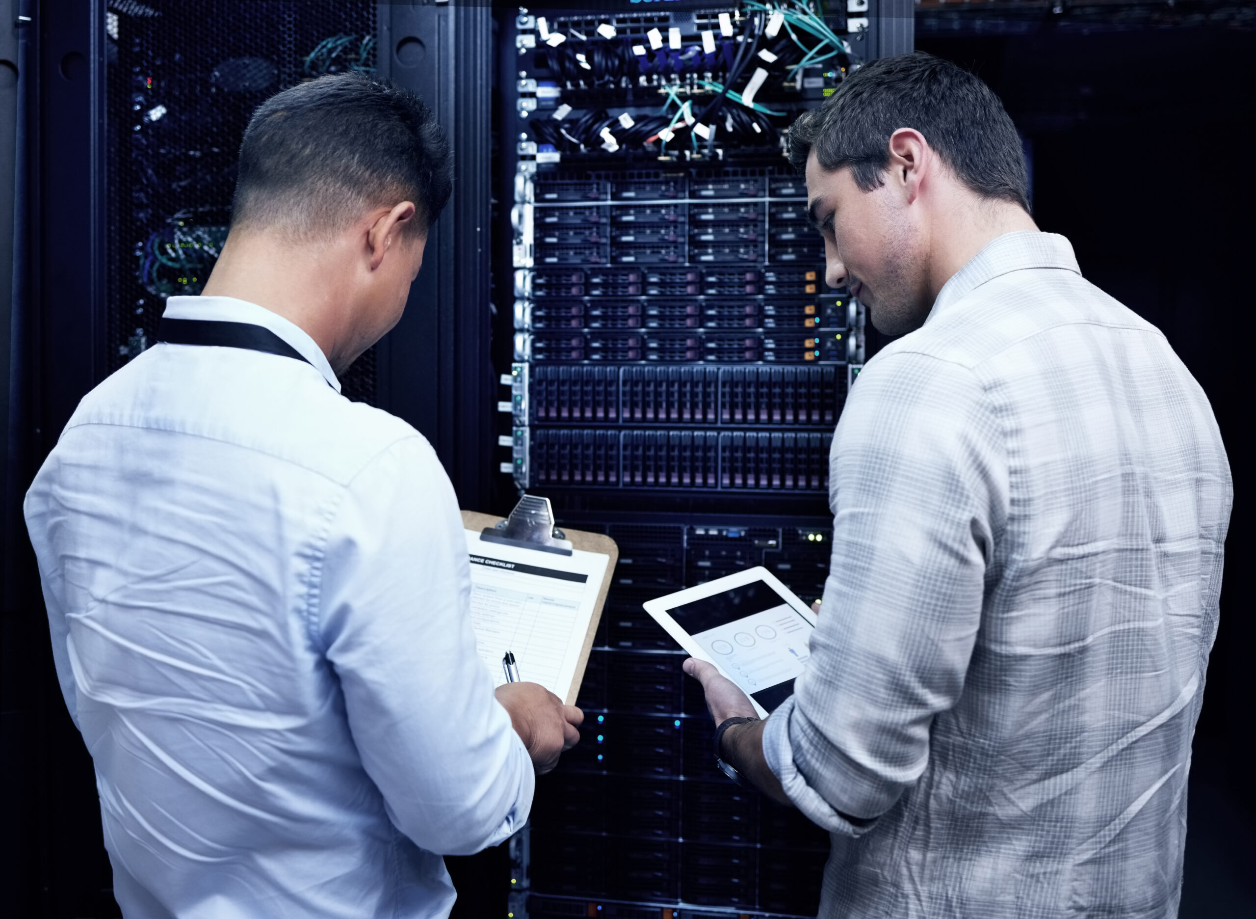 two-of-the-best-tech-gurus-in-town-shot-of-two-te-2023-11-27-05-13-23-utc Managed IT Service Provider